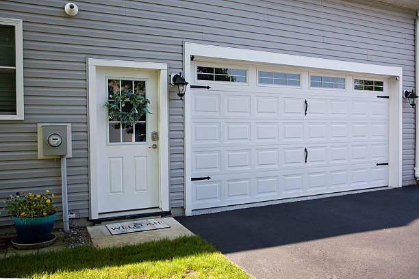 24/7 Emergency Garage Door Roller Replacement experts in Salamatof, AK
